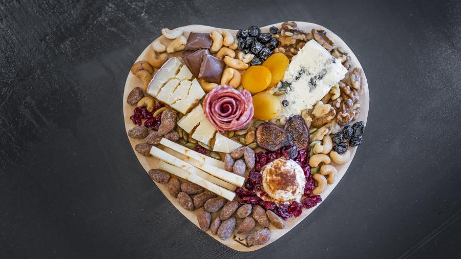 Heart for Two cheese platter