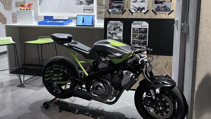 An operational, 3D-printed motorcycle was displayed by Brooks Stevens Inc. of Milwaukee.